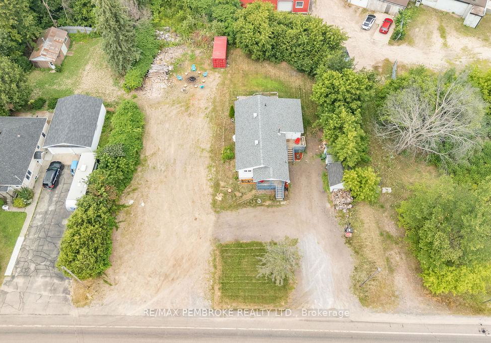 108-forest-lea-road-laurentian-valley-ontario-x12319025