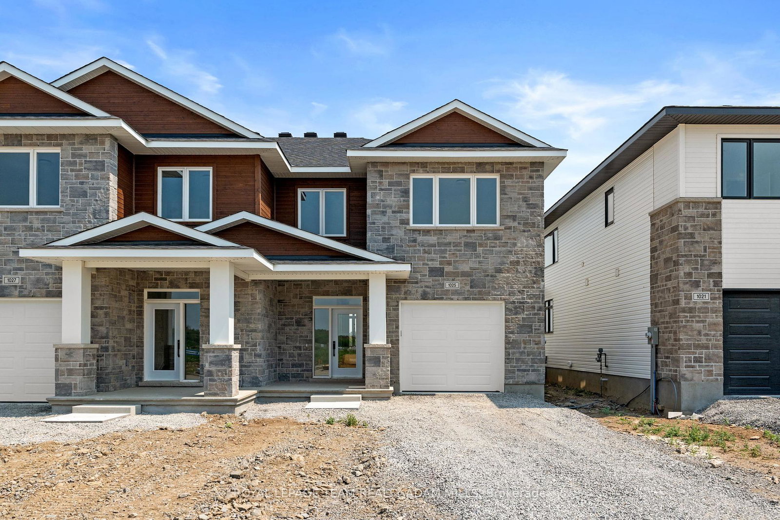 1025-moore-street-brockville-ontario-x12319234