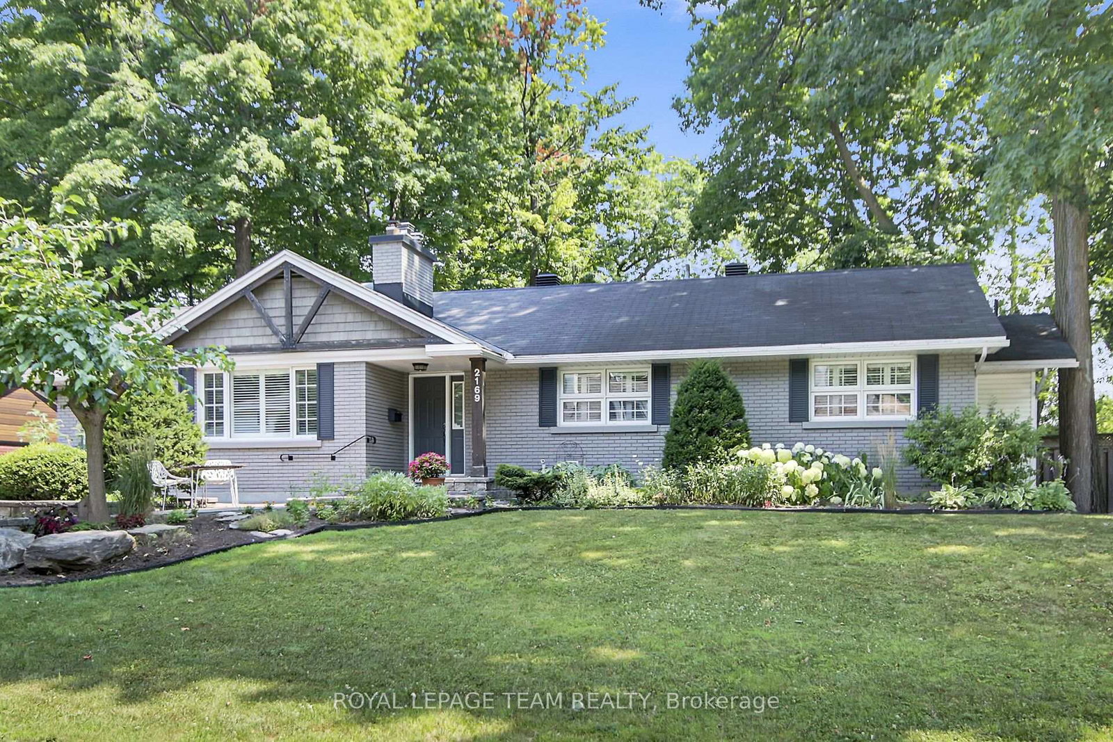 2169-woodcrest-road-ottawa-ontario-x12319254