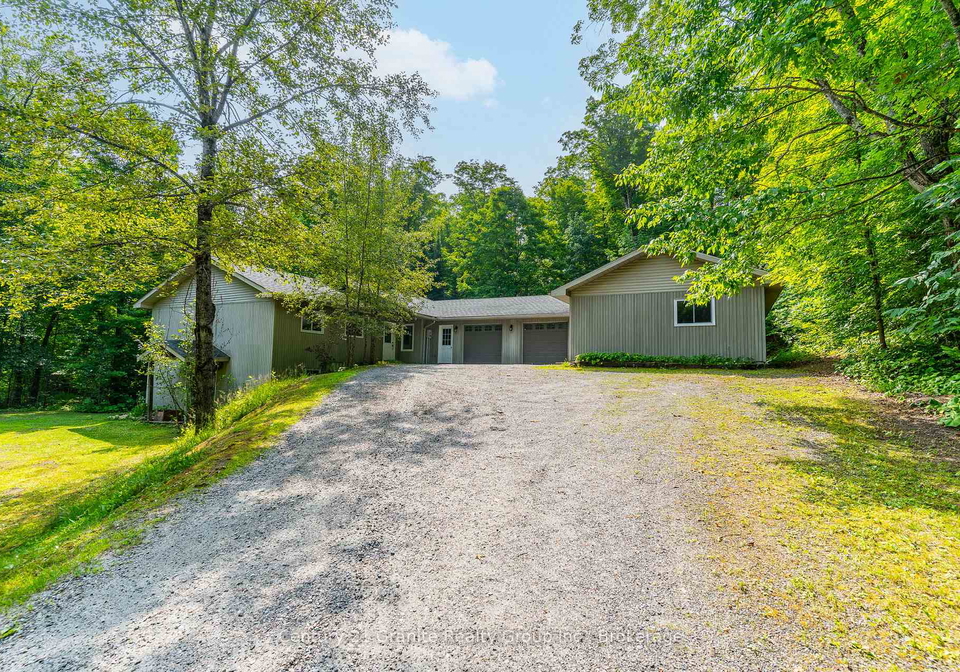 1029-wigamog-road-minden-hills-ontario-x12319307
