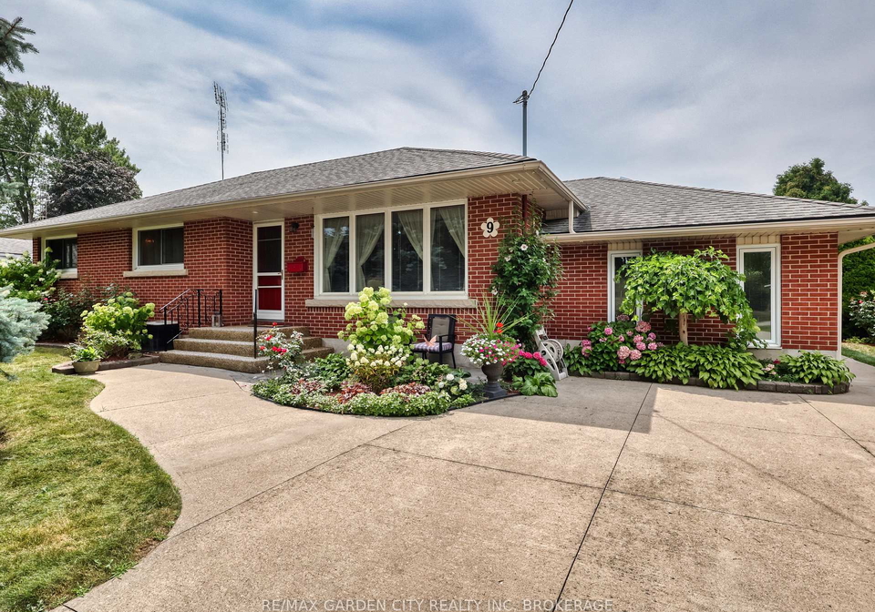 9-champa-drive-st-catharines-ontario-x12319310