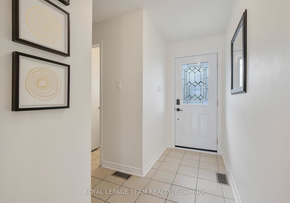 12-bartley-crescent-ottawa-ontario-x12319448