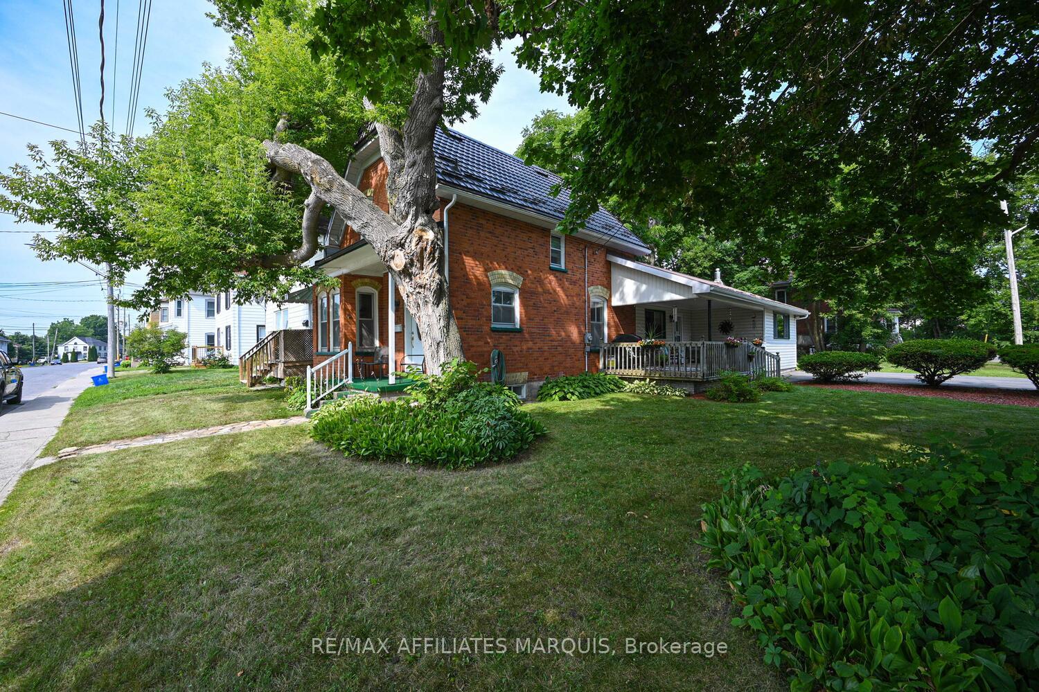 74-william-street-e-e-smiths-falls-ontario-x12319479