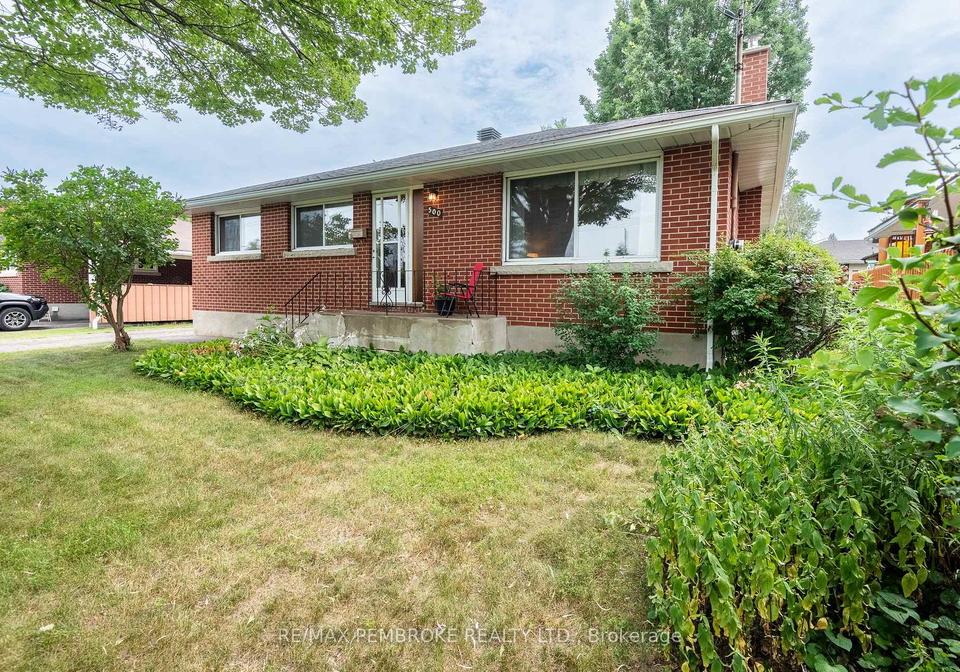 500-herbert-street-pembroke-ontario-x12319491