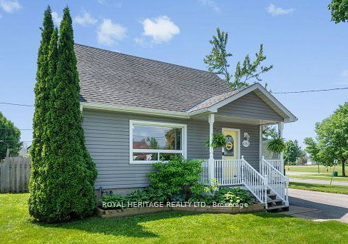 693-hawley-street-peterborough-south-ontario-x12319597