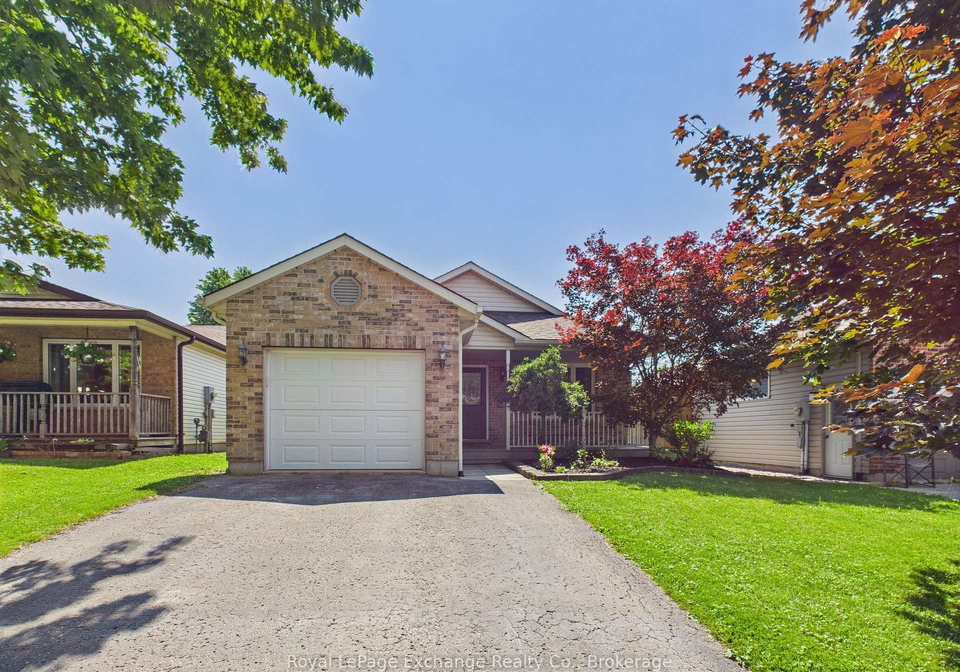 415-highland-drive-north-huron-ontario-x12319766