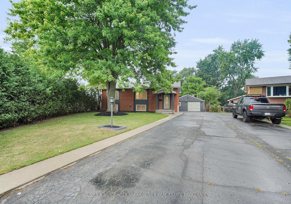 15-kenwood-crescent-london-east-ontario-x12319944