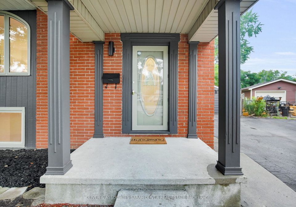 15-kenwood-crescent-london-east-ontario-x12319944