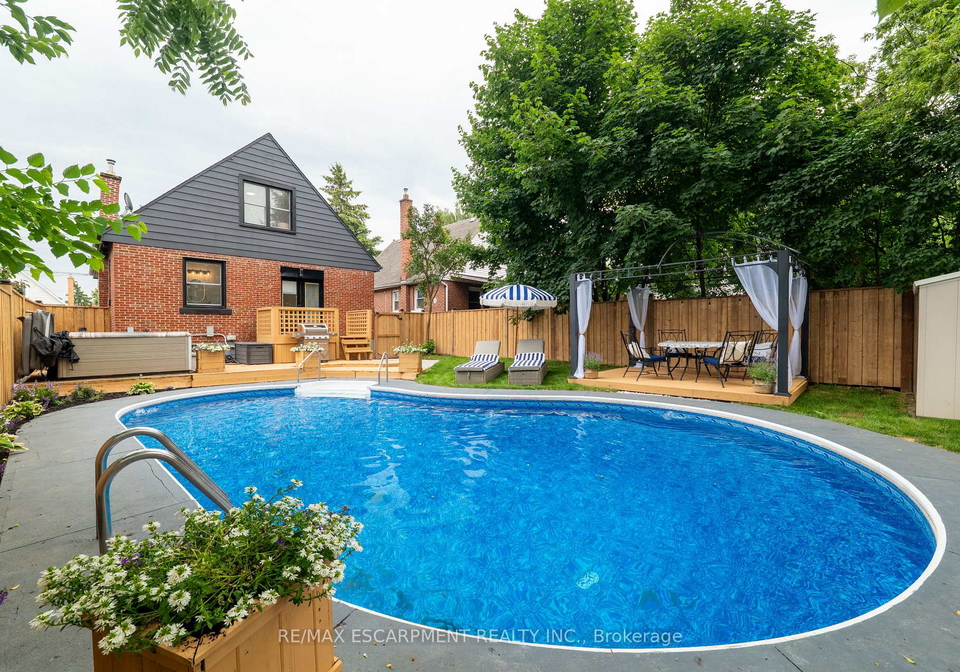 220-holmesdale-avenue-s-s-hamilton-ontario-x12319966