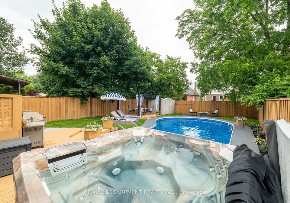220-holmesdale-avenue-s-s-hamilton-ontario-x12319966
