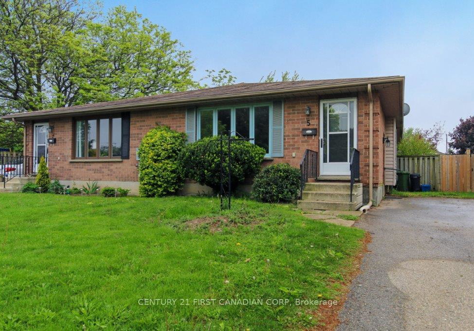 5-golding-place-st-thomas-ontario-x12320027