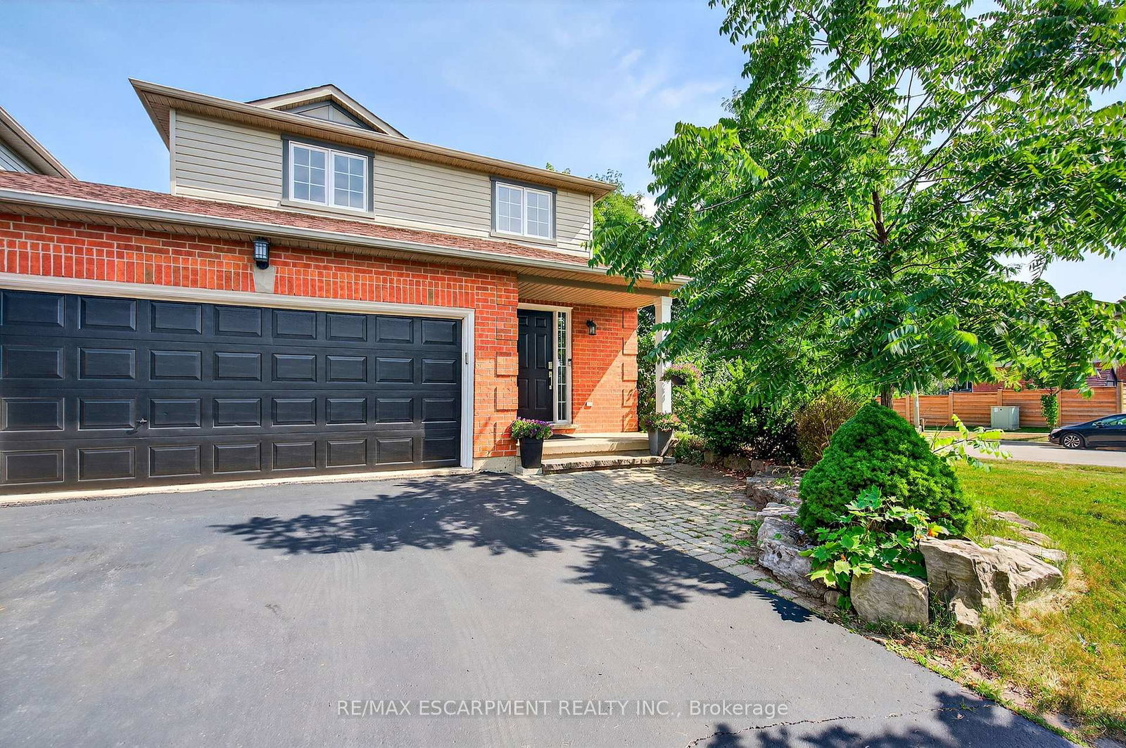 2-newell-court-hamilton-ontario-x12320206