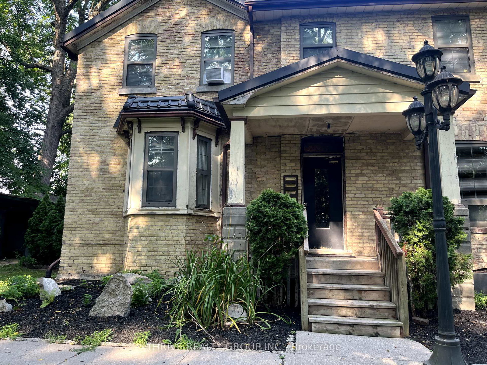 1-waverley-place-london-east-ontario-x12320260