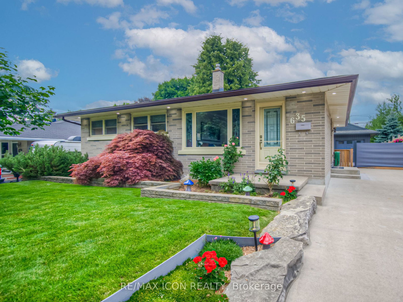 635-pine-street-cambridge-ontario-x12320289