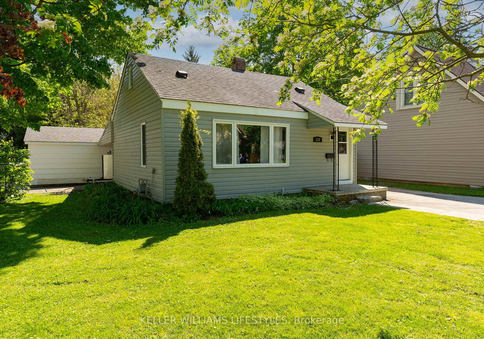 228-princess-street-e-e-central-huron-ontario-x12320530
