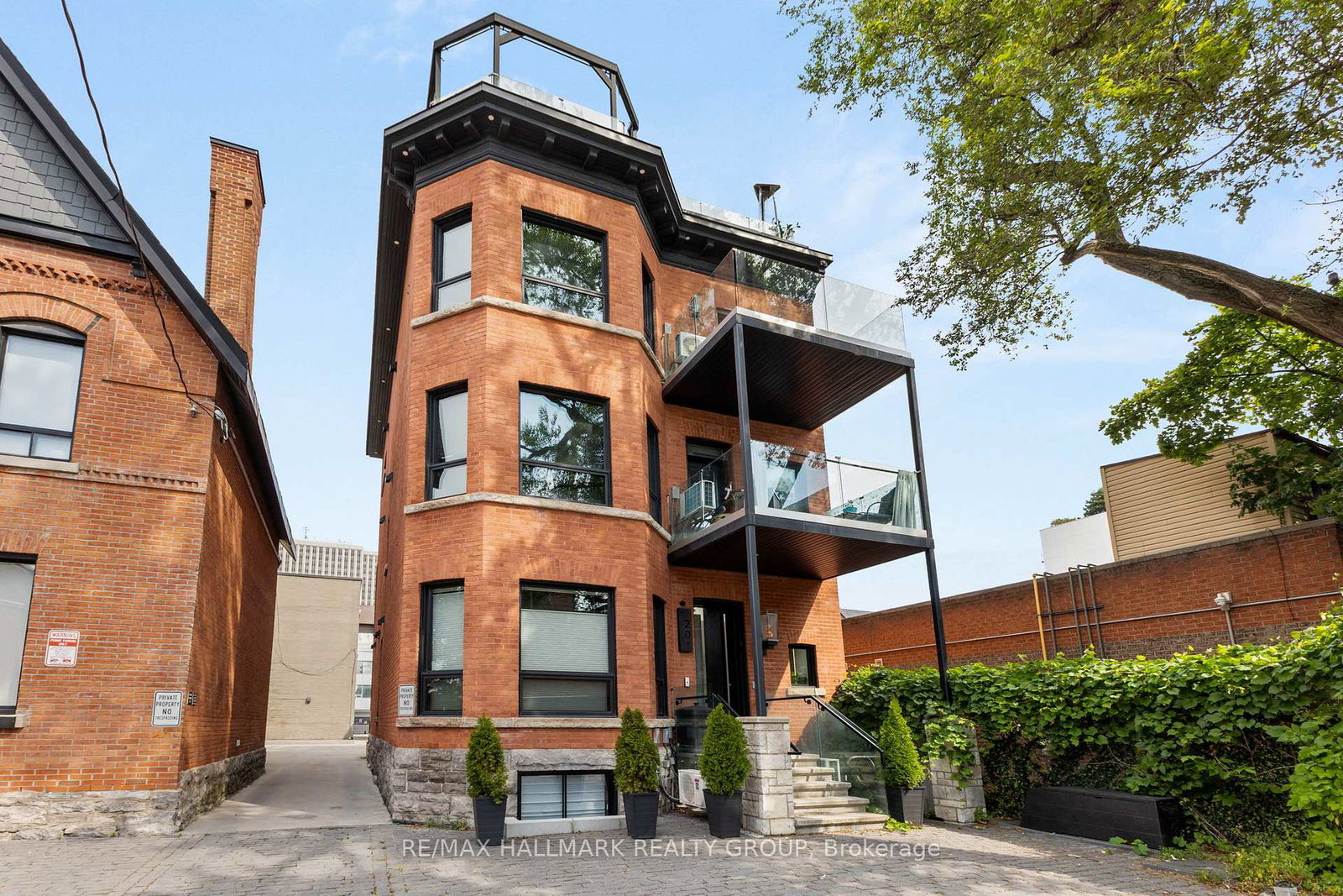 201-maclaren-street-ottawa-ontario-x12320571