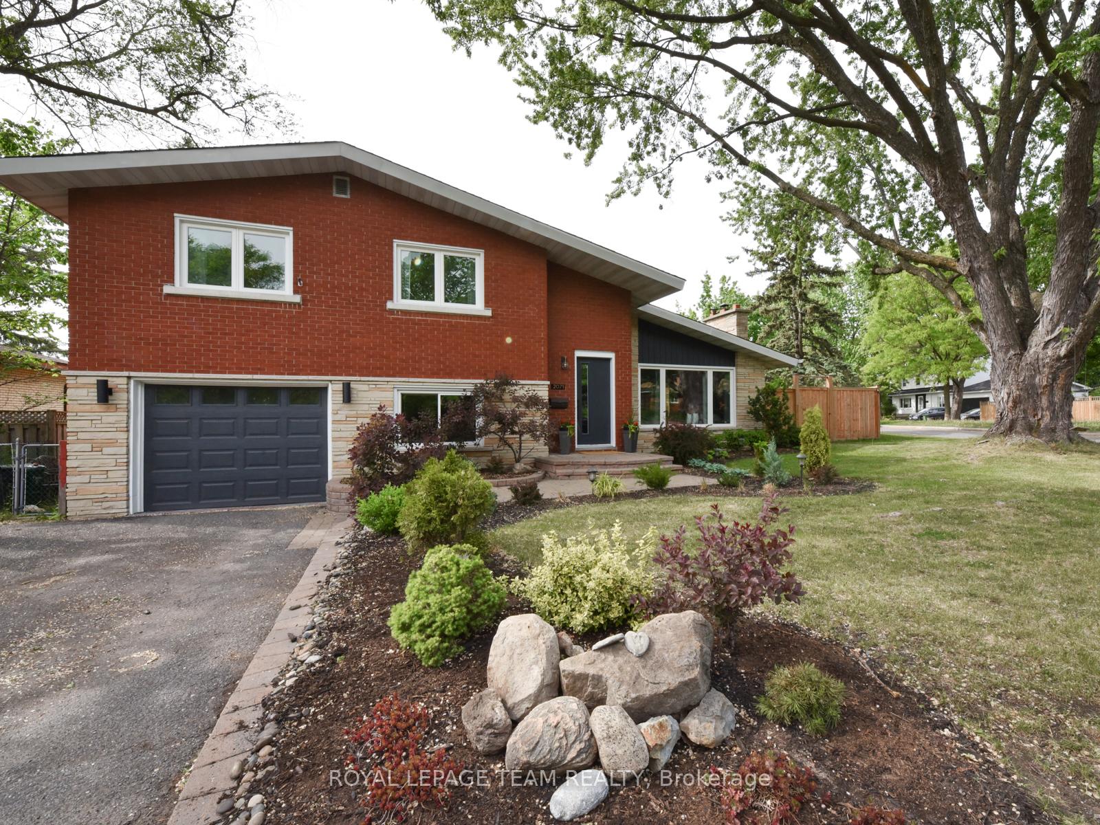 2071-benjamin-avenue-ottawa-ontario-x12320706