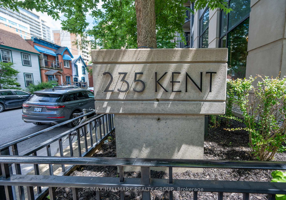 235-kent-street-ottawa-ontario-x12320792