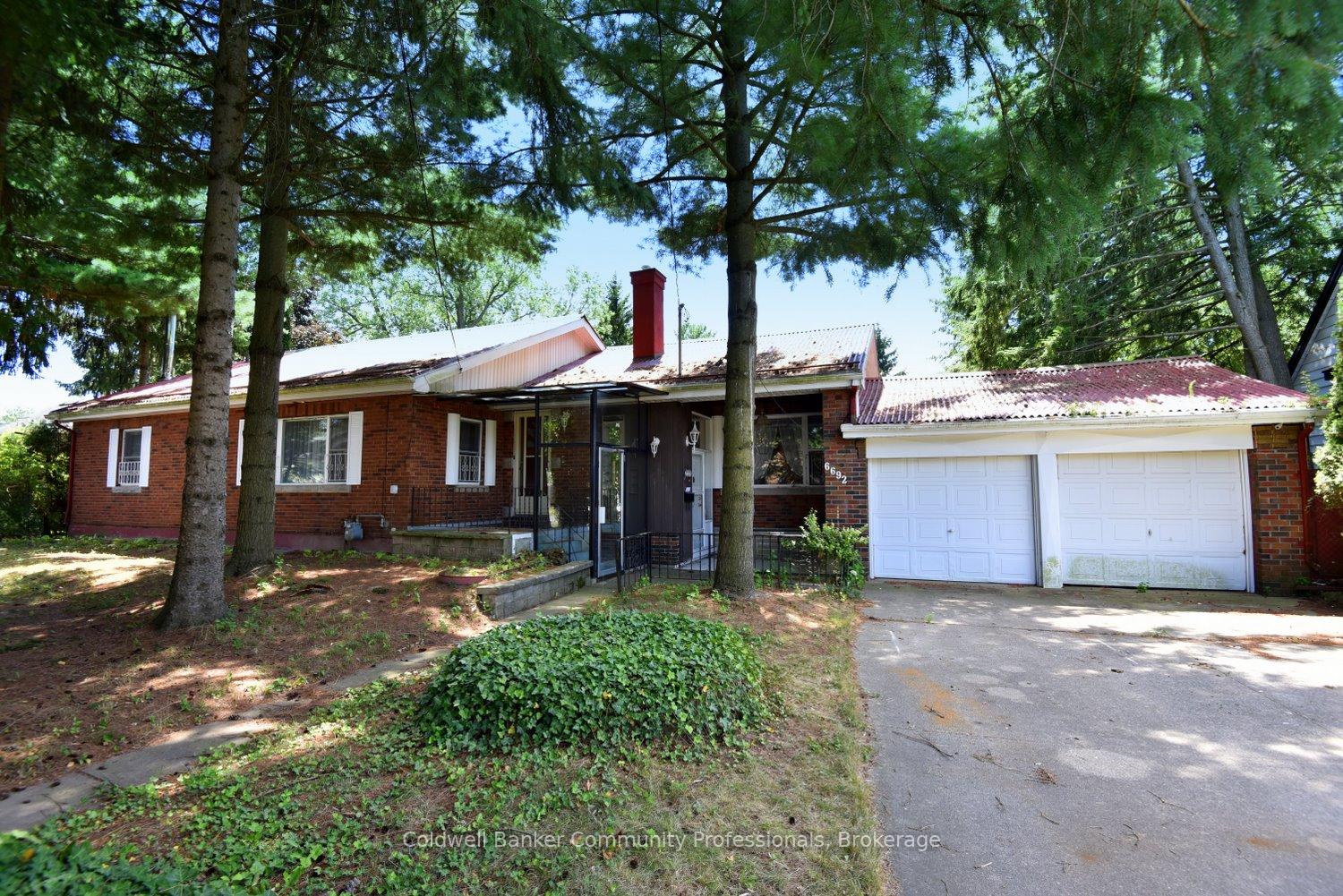 6692-barker-street-niagara-falls-ontario-x12320898