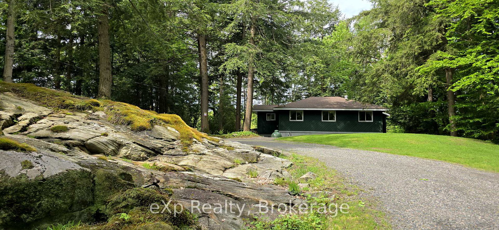 36-roberts-lake-road-e-e-seguin-ontario-x12320919