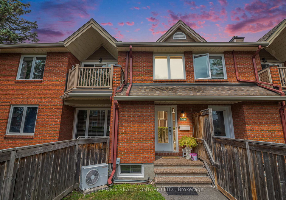 1810-marsala-crescent-ottawa-ontario-x12321001