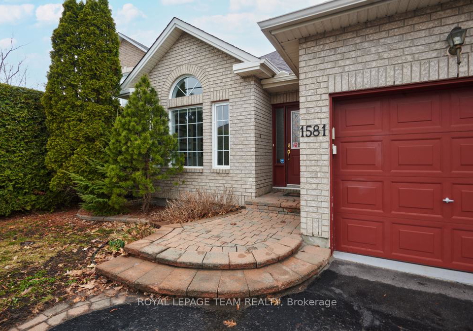 1581-belleterre-street-ottawa-ontario-x12321048