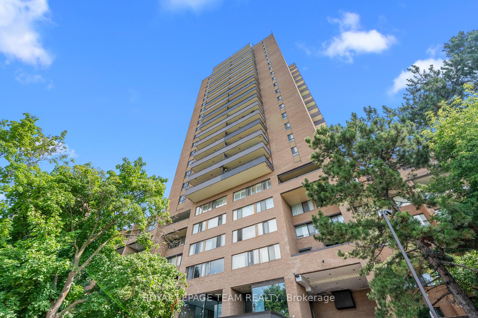 515-st-laurent-boulevard-ottawa-ontario-x12321062
