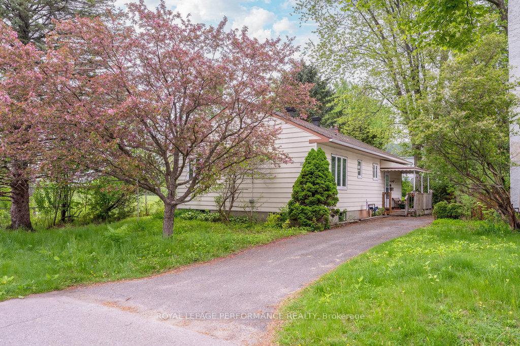 167-mafeking-avenue-ottawa-ontario-x12321176