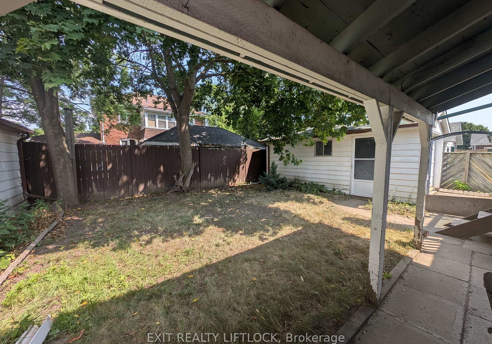 590-mccannan-avenue-peterborough-central-ontario-x12321283