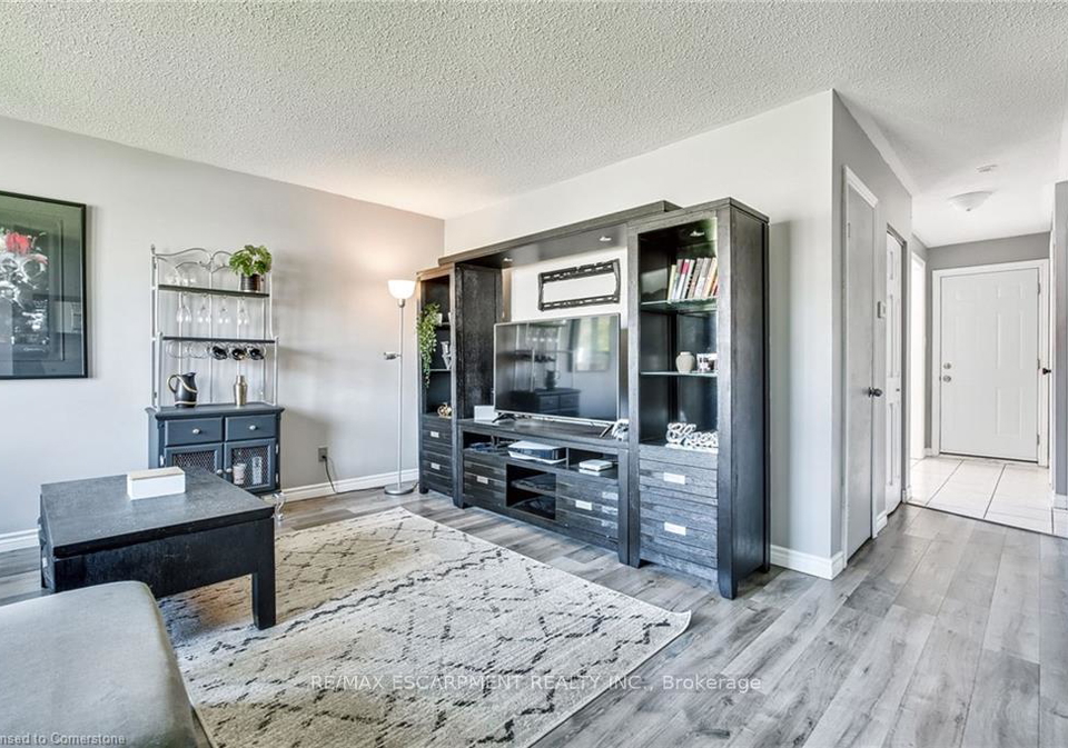 2700-barton-street-e-e-hamilton-ontario-x12321290