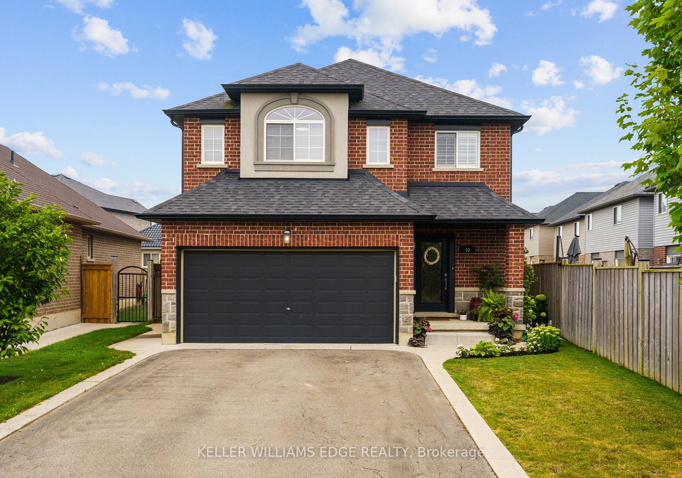 40-stoneglen-way-hamilton-ontario-x12321355
