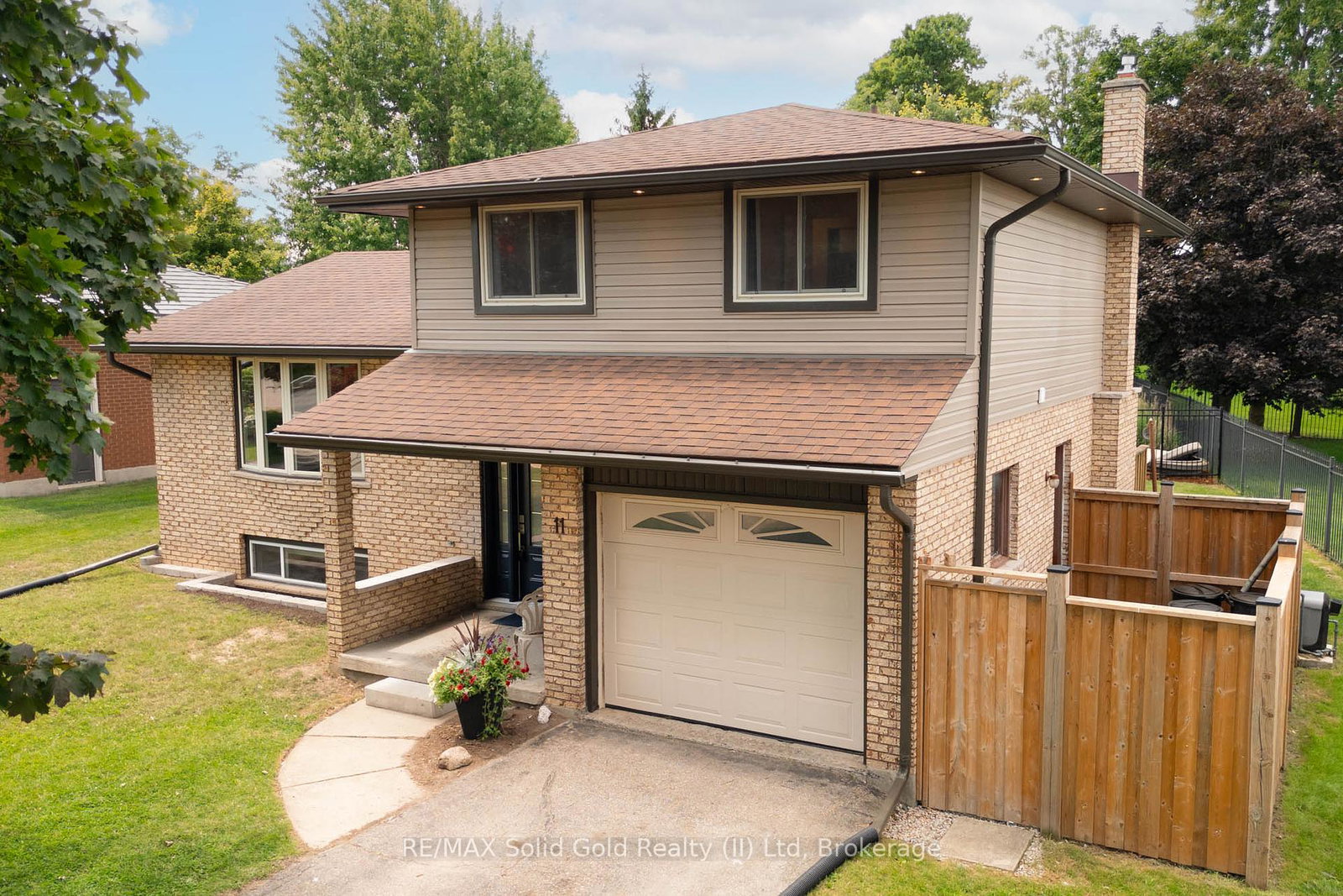 11-reiner-crescent-wellesley-ontario-x12321719