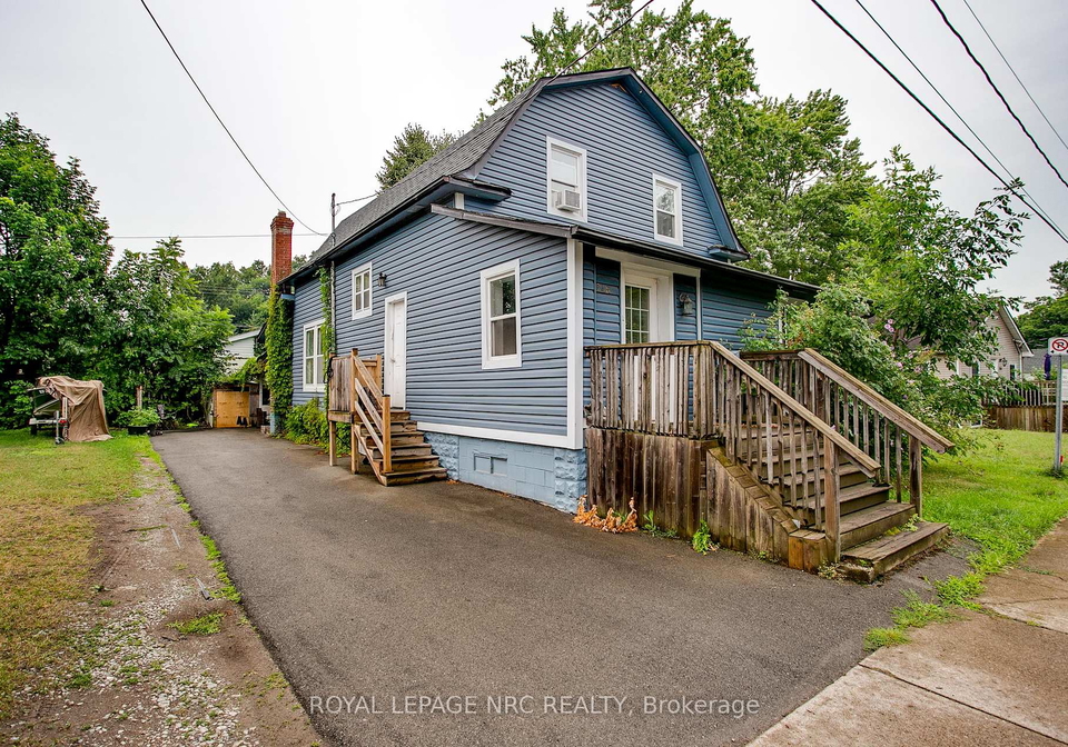 248-cambridge-w-road-fort-erie-ontario-x12321759
