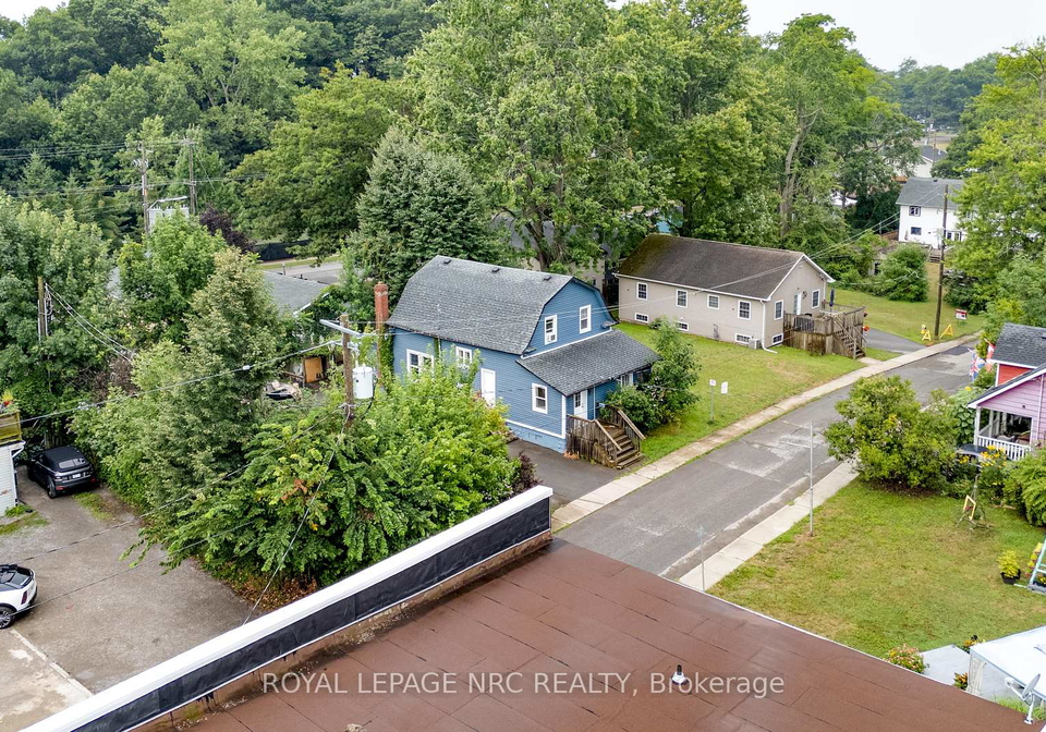 248-cambridge-w-road-fort-erie-ontario-x12321759