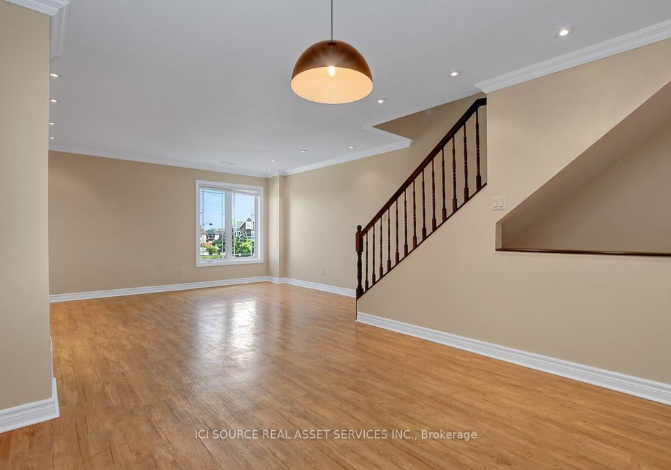 565-lakeridge-drive-ottawa-ontario-x12321780