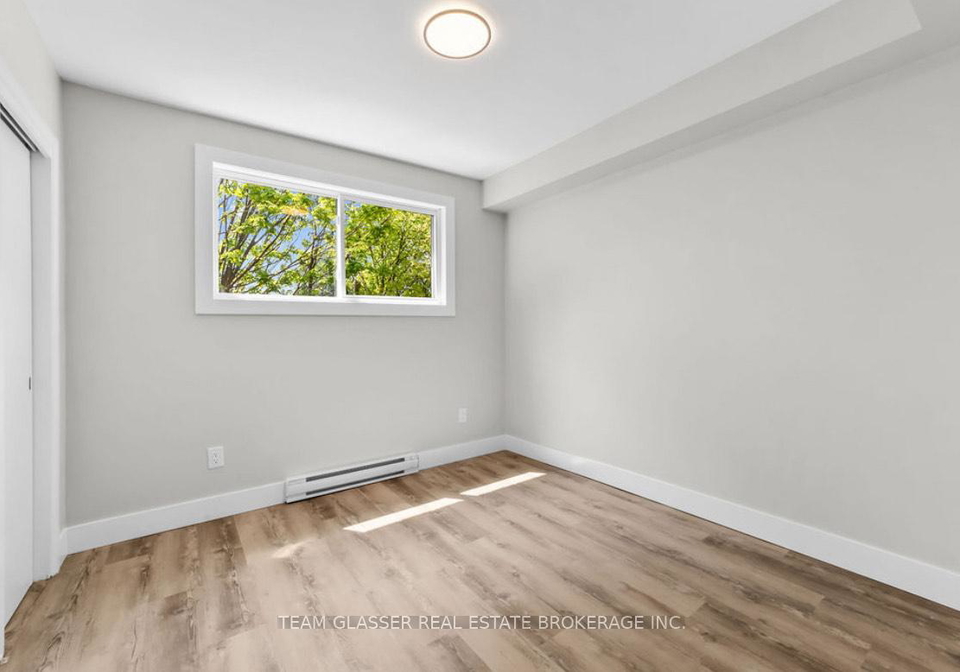400-scenic-drive-london-south-ontario-x12322225