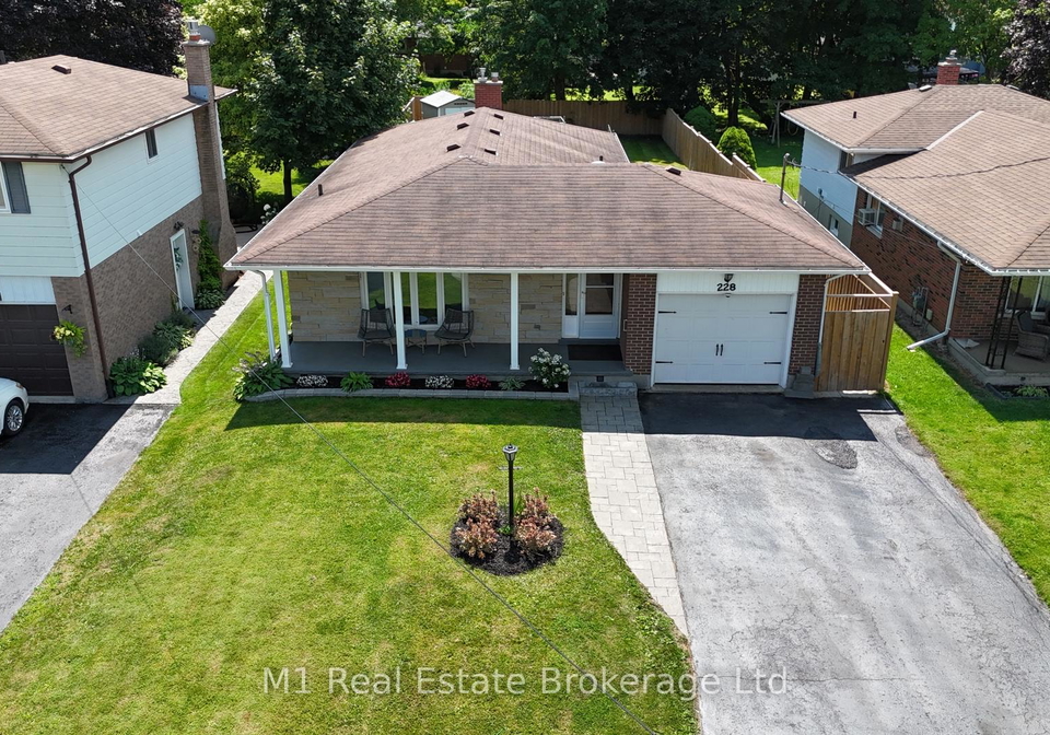 228-adelaide-street-wellington-north-ontario-x12322248