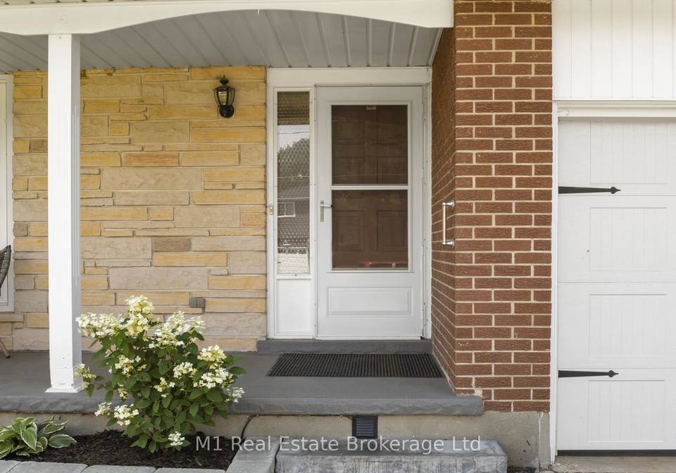 228-adelaide-street-wellington-north-ontario-x12322248