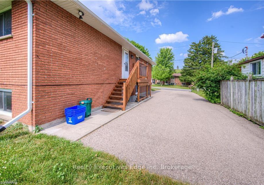 62-scenic-drive-kitchener-ontario-x12322383