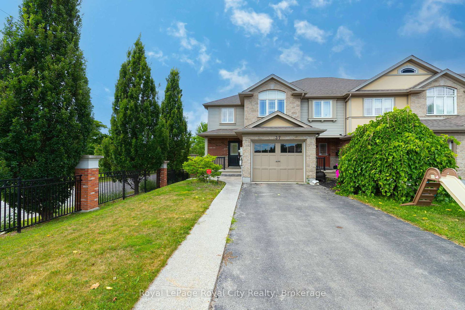 37-wilkie-crescent-guelph-ontario-x12322454