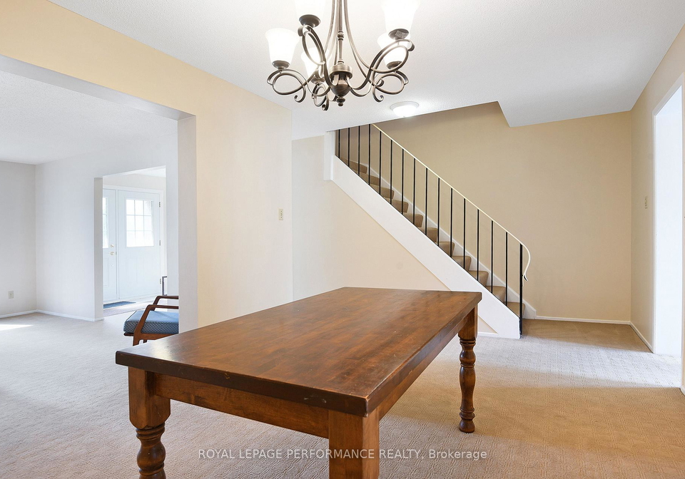 1053-meadowlands-drive-ottawa-ontario-x12322511