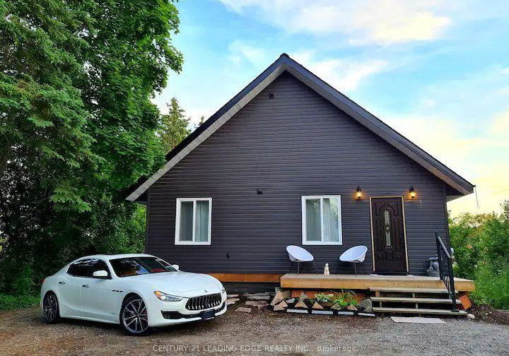 1-bird-lane-bracebridge-ontario-x12322959