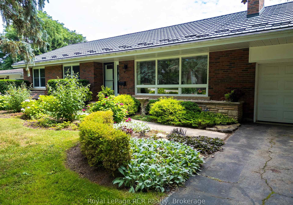 177-3rd-avenue-sw-na-georgian-bluffs-ontario-x12323015