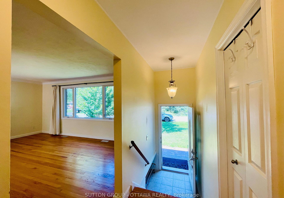 52-canter-boulevard-ottawa-ontario-x12323079