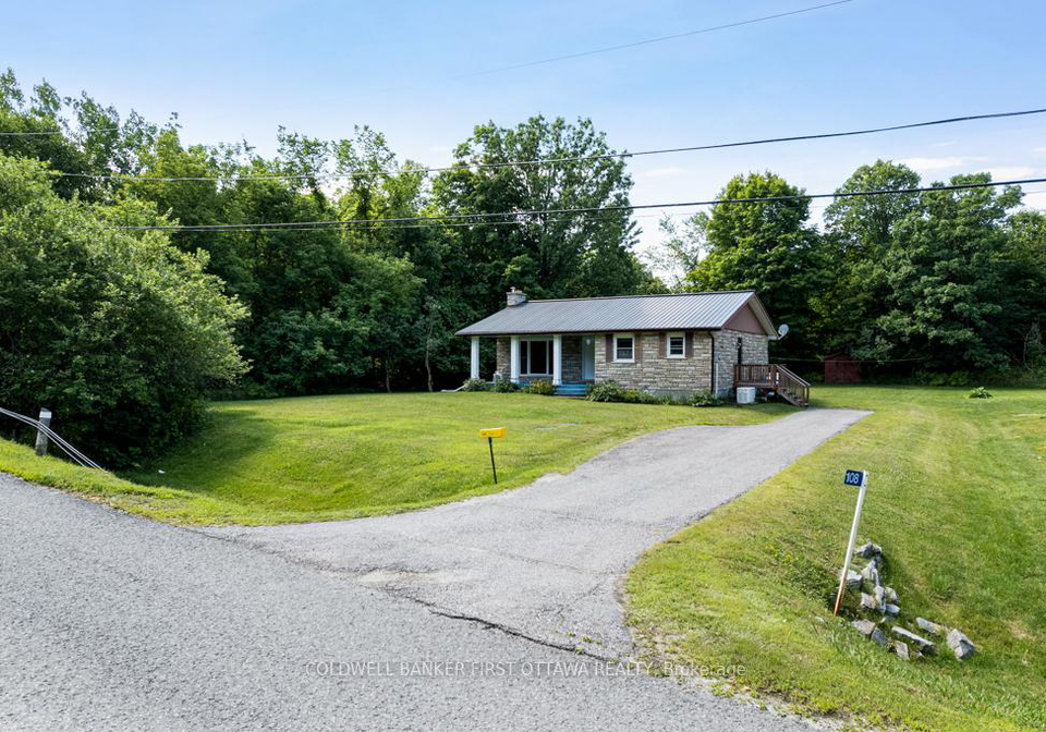 108-willis-street-lanark-highlands-ontario-x12323081