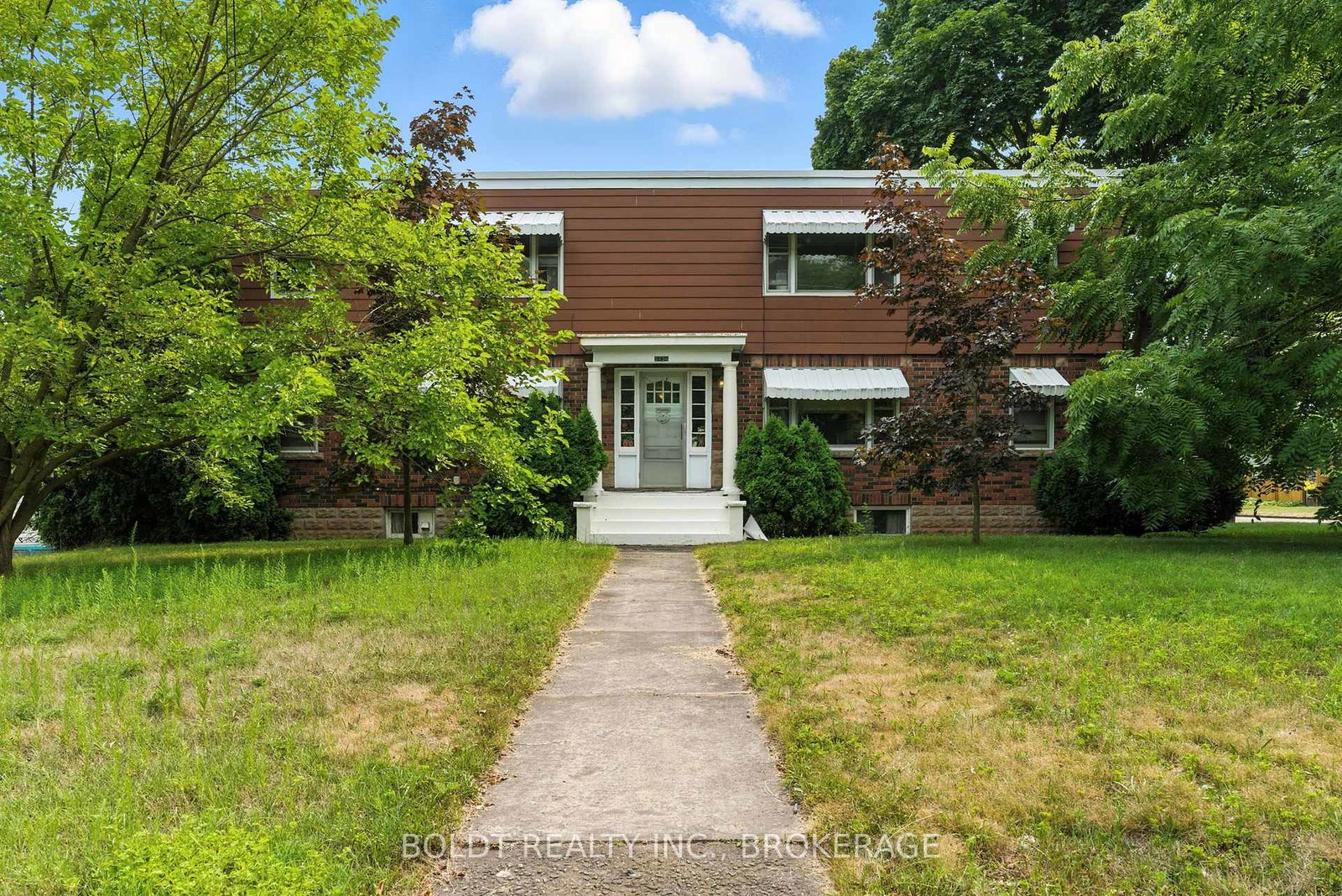 5736-woodland-boulevard-niagara-falls-ontario-x12323285