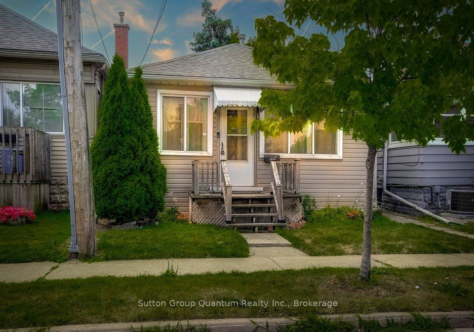 34-vansitmart-avenue-hamilton-ontario-x12323452