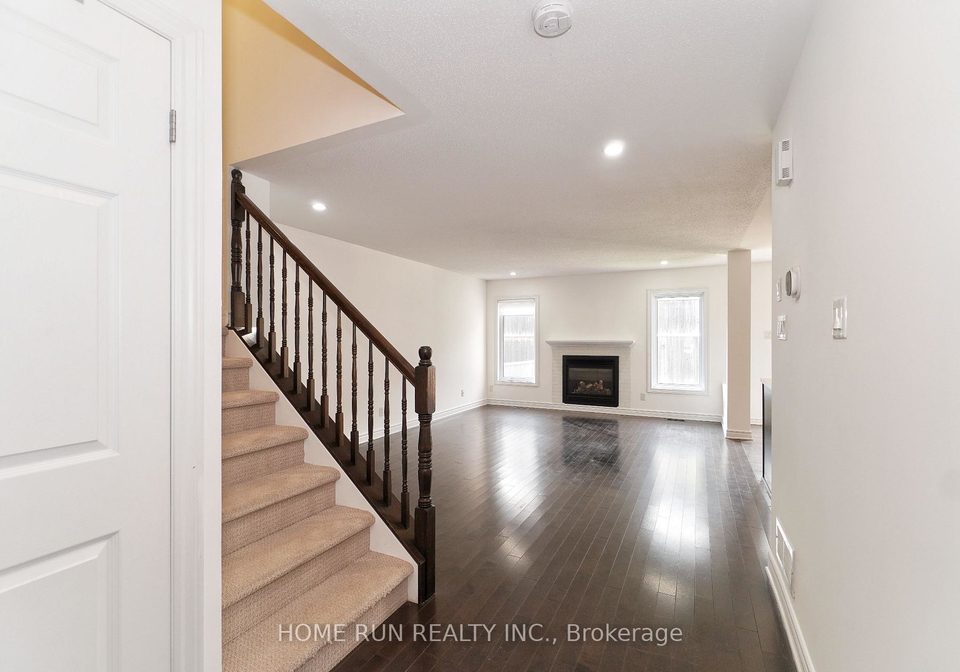 376-balinroan-crescent-ottawa-ontario-x12323476