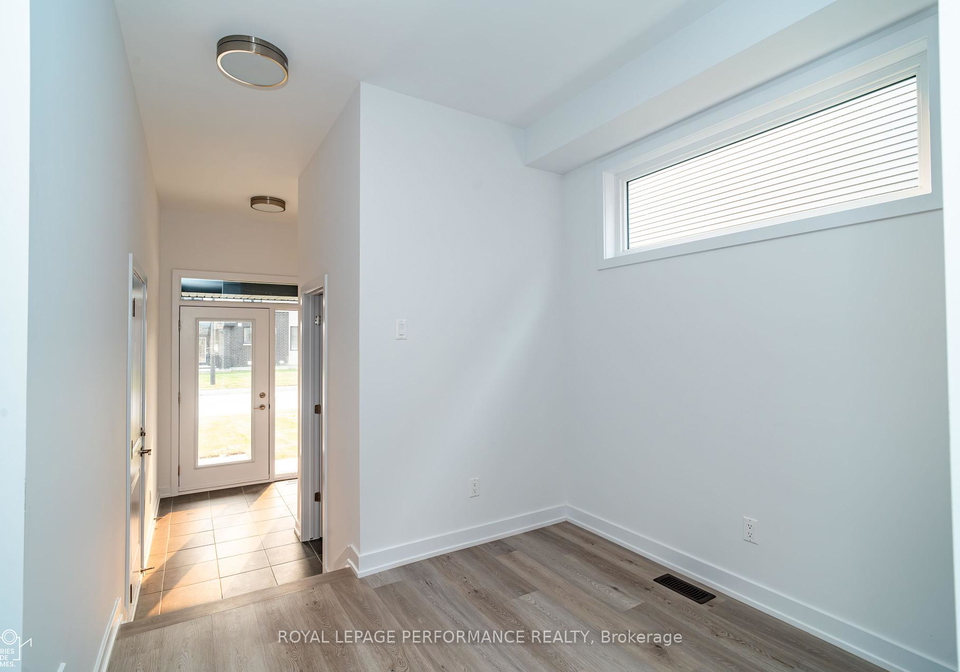 99-rappel-circle-ottawa-ontario-x12323566