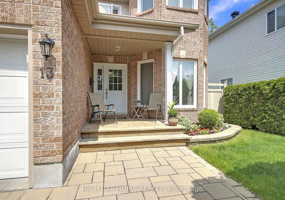 13-sirocco-crescent-ottawa-ontario-x12323613